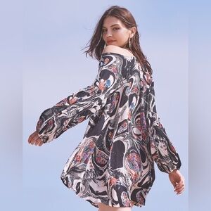Free People Drift Away Black Print Cold Shoulder Tunic Top in size XS